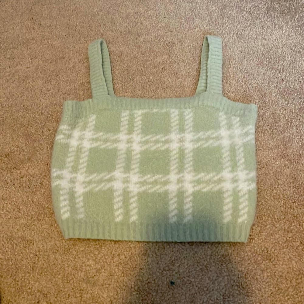 pacsun-kendall and kylie fuzzy tank top